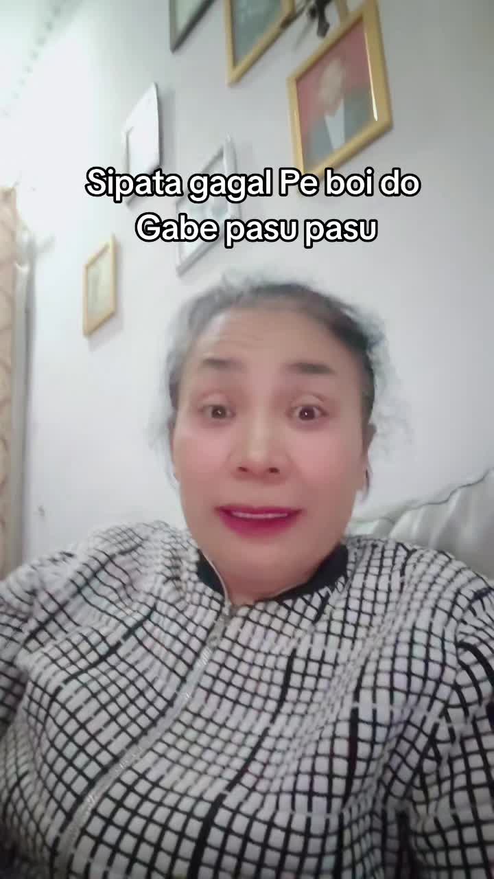 @QueenaMonza