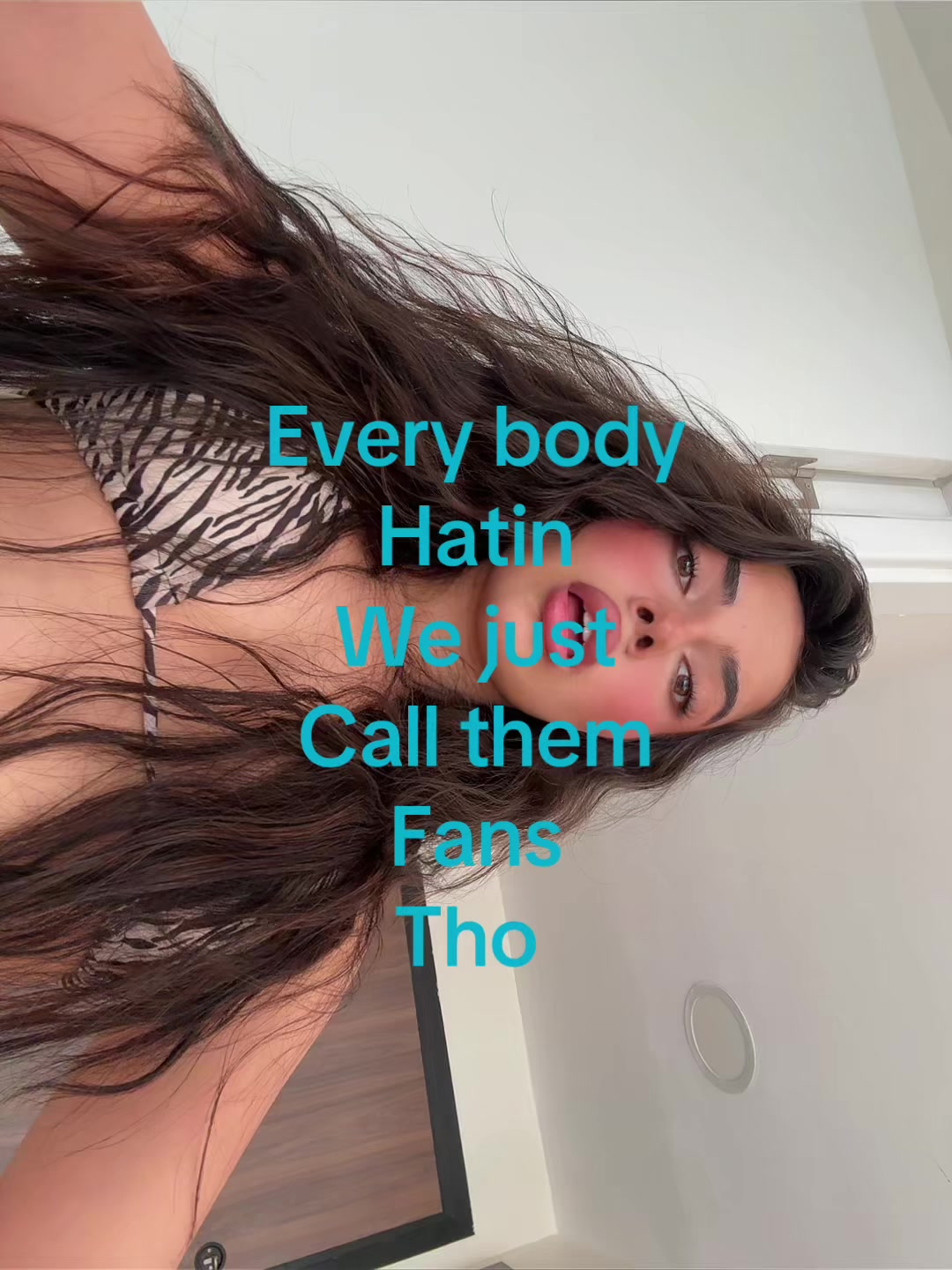 @ELHE🧸