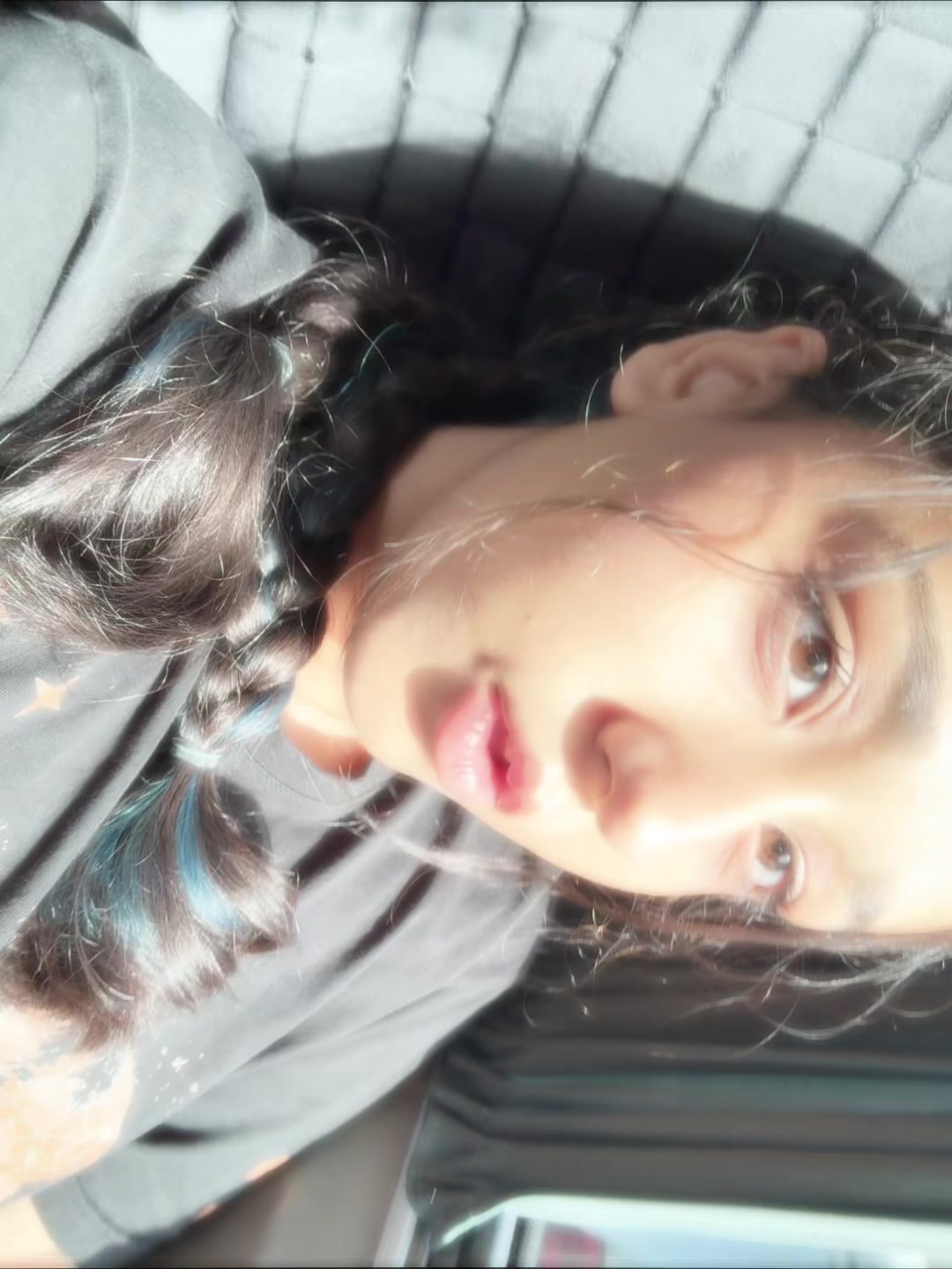 @๐ฏ๐๐๐๐