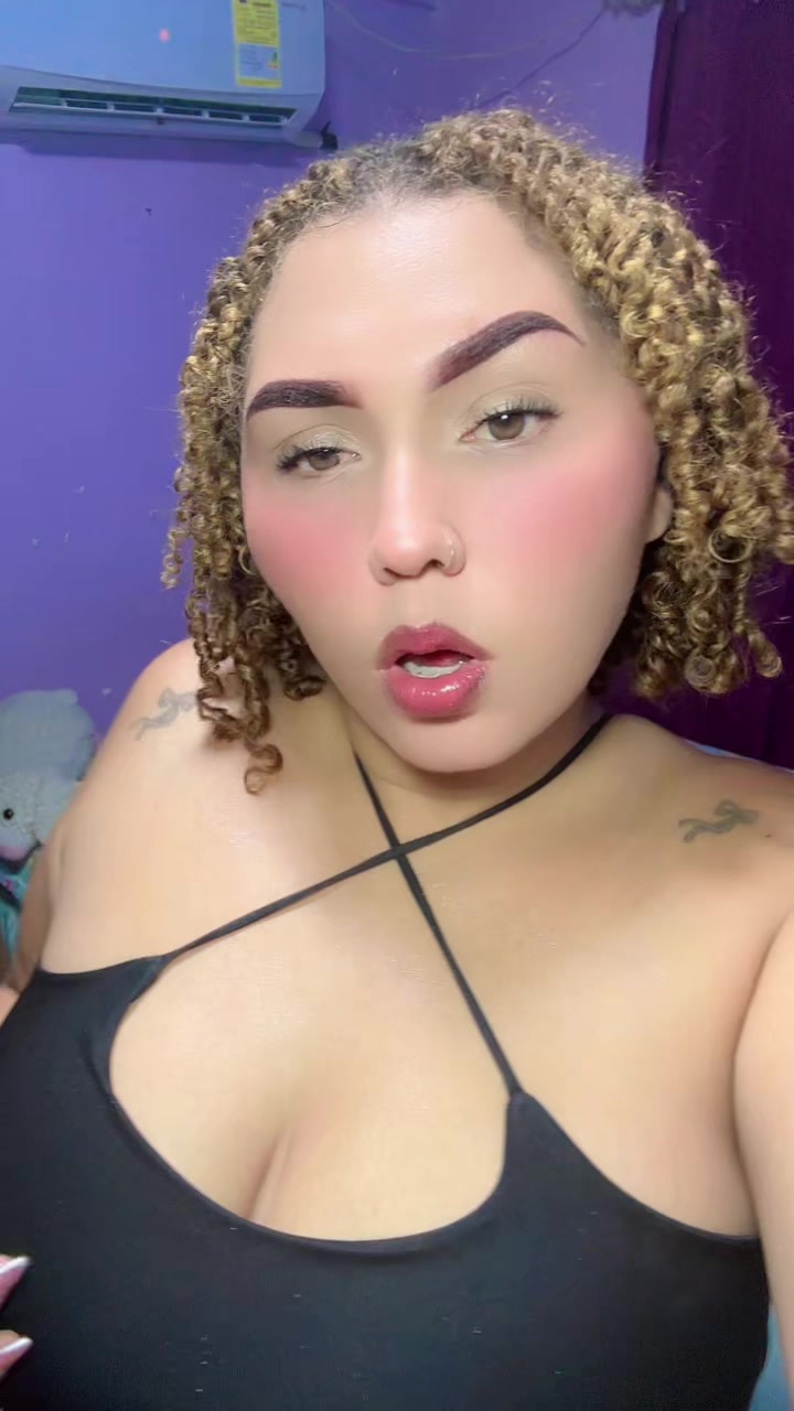 @S&ouml;f&iuml;&iuml;&auml;🎀🫟🔥