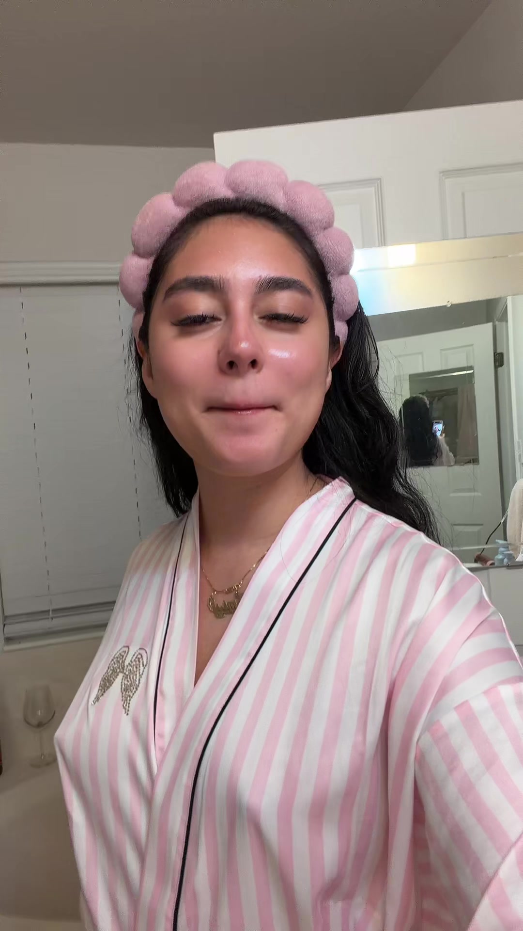 @Emily Flores