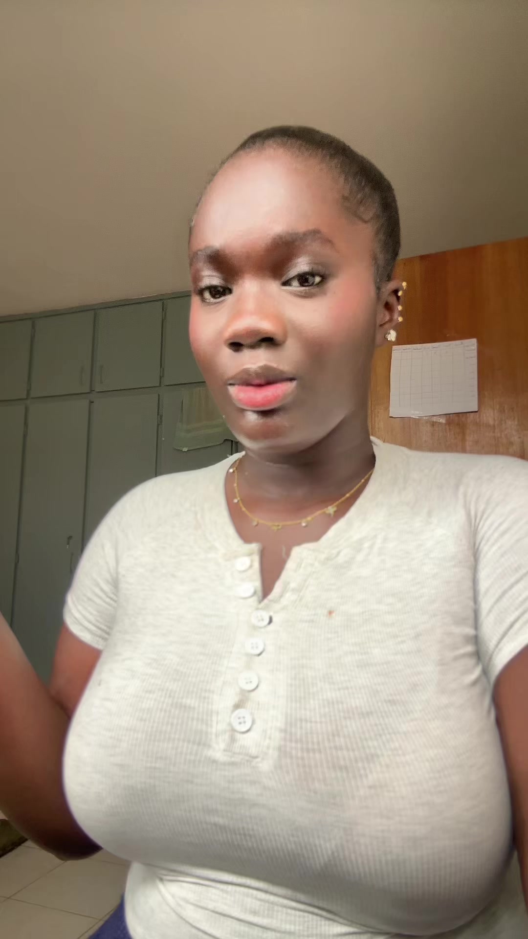 @𝑀𝒶𝓇𝒾𝑒-𝒹𝑒𝓈𝒾𝓇𝑒𝑒🇬🇭
