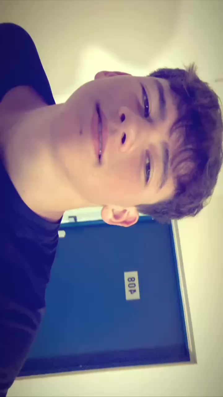 @Twinkboy