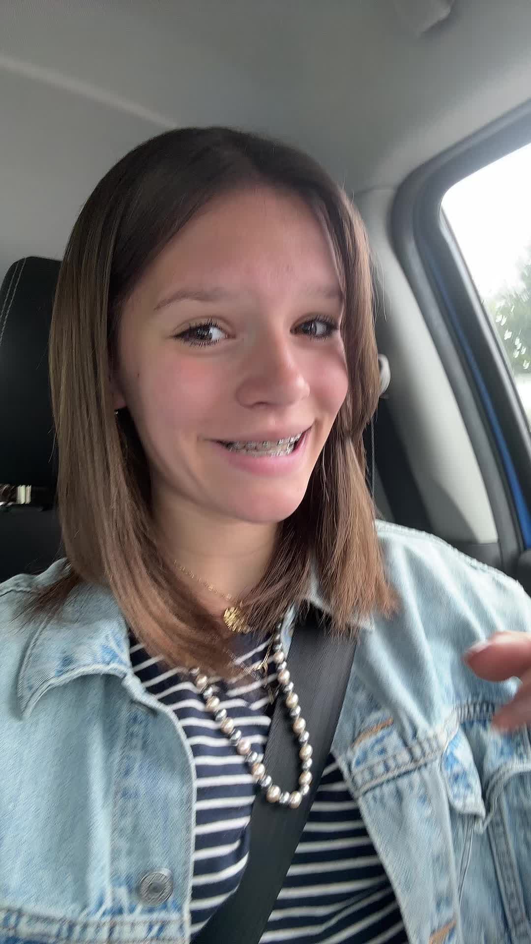 @No&eacute;lie