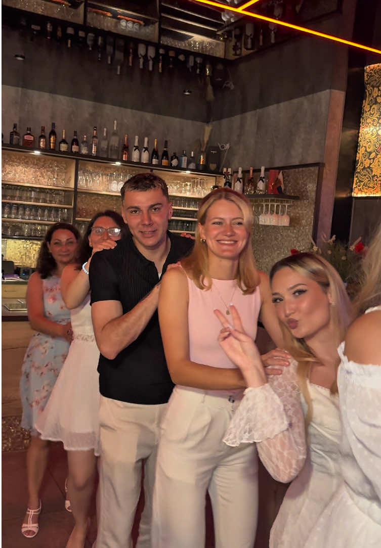 @RESTAURANT KALINA KETSCH