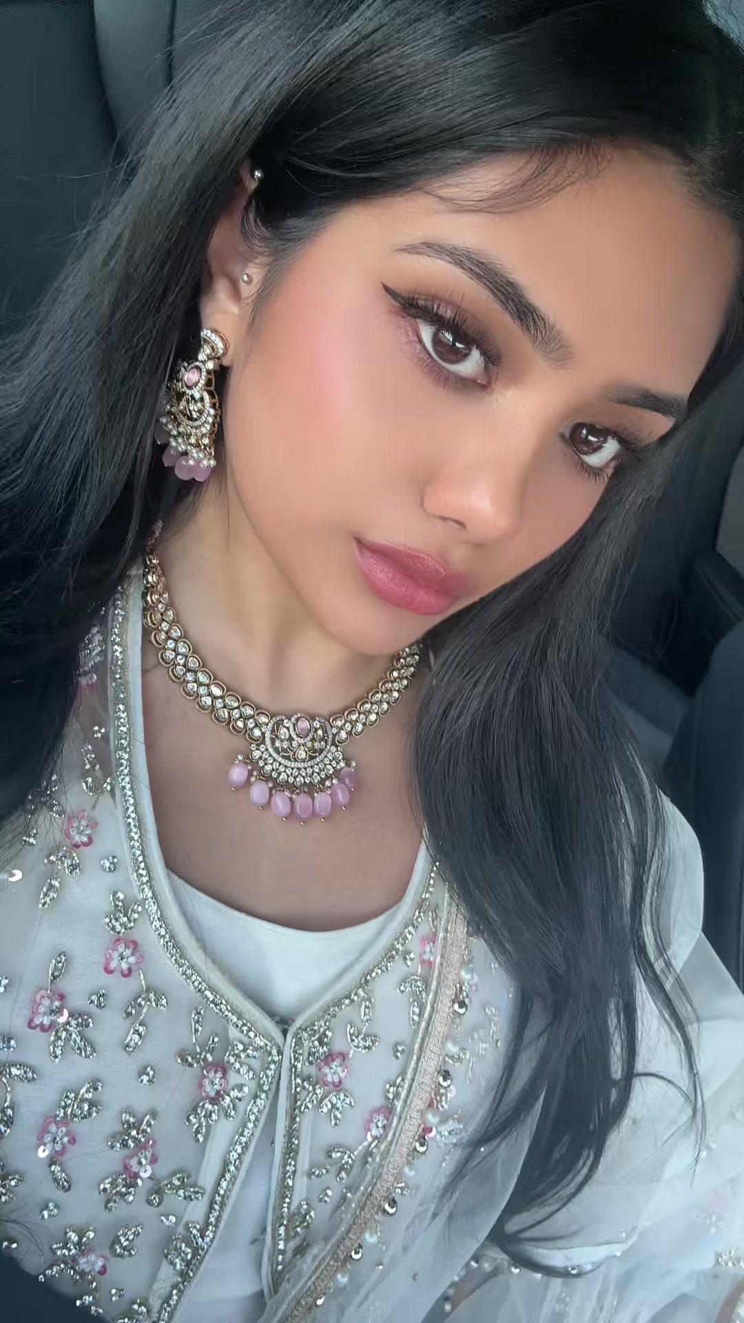 @𝒮𝑖𝑚𝑟𝑎🧚🏼&zwj;♀️