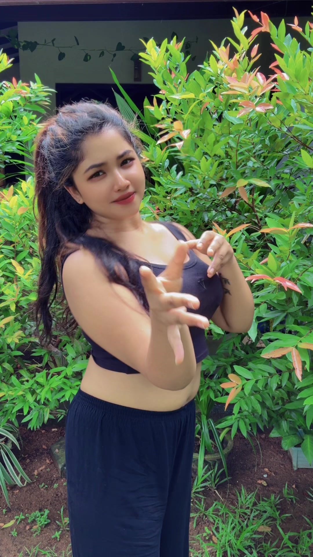 @🕷️ජාණී_ 𖥔