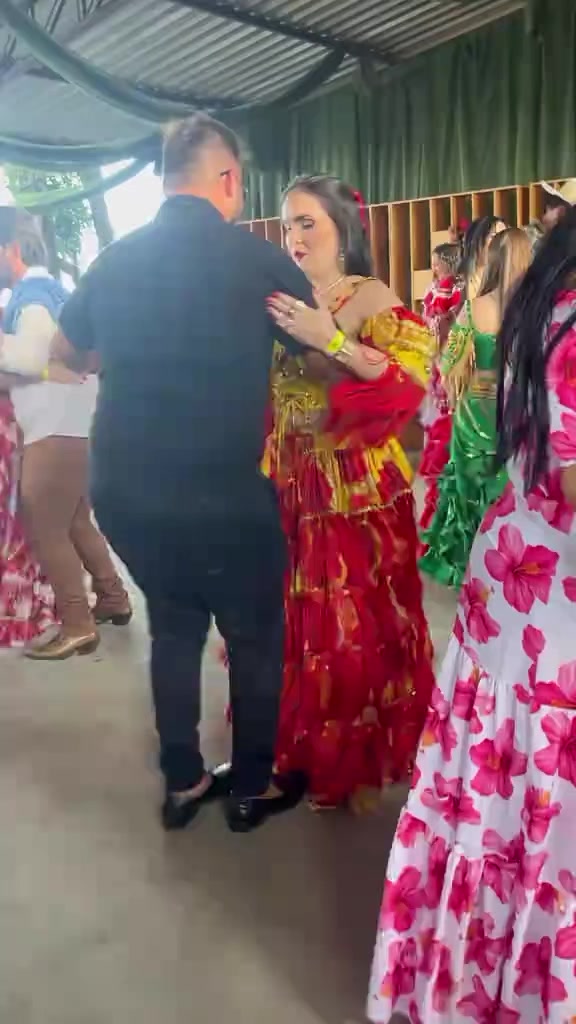 @🕺LINDAS_CIGANAS💃