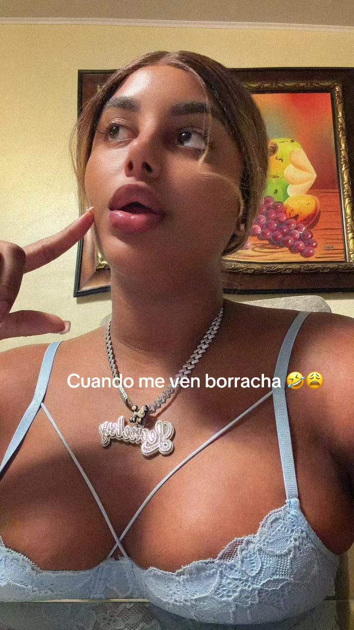@La_negrota_abreu