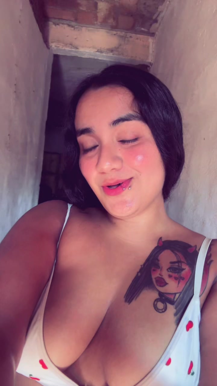 @Lizy Torres🌙🌸🫦🩷🍒
