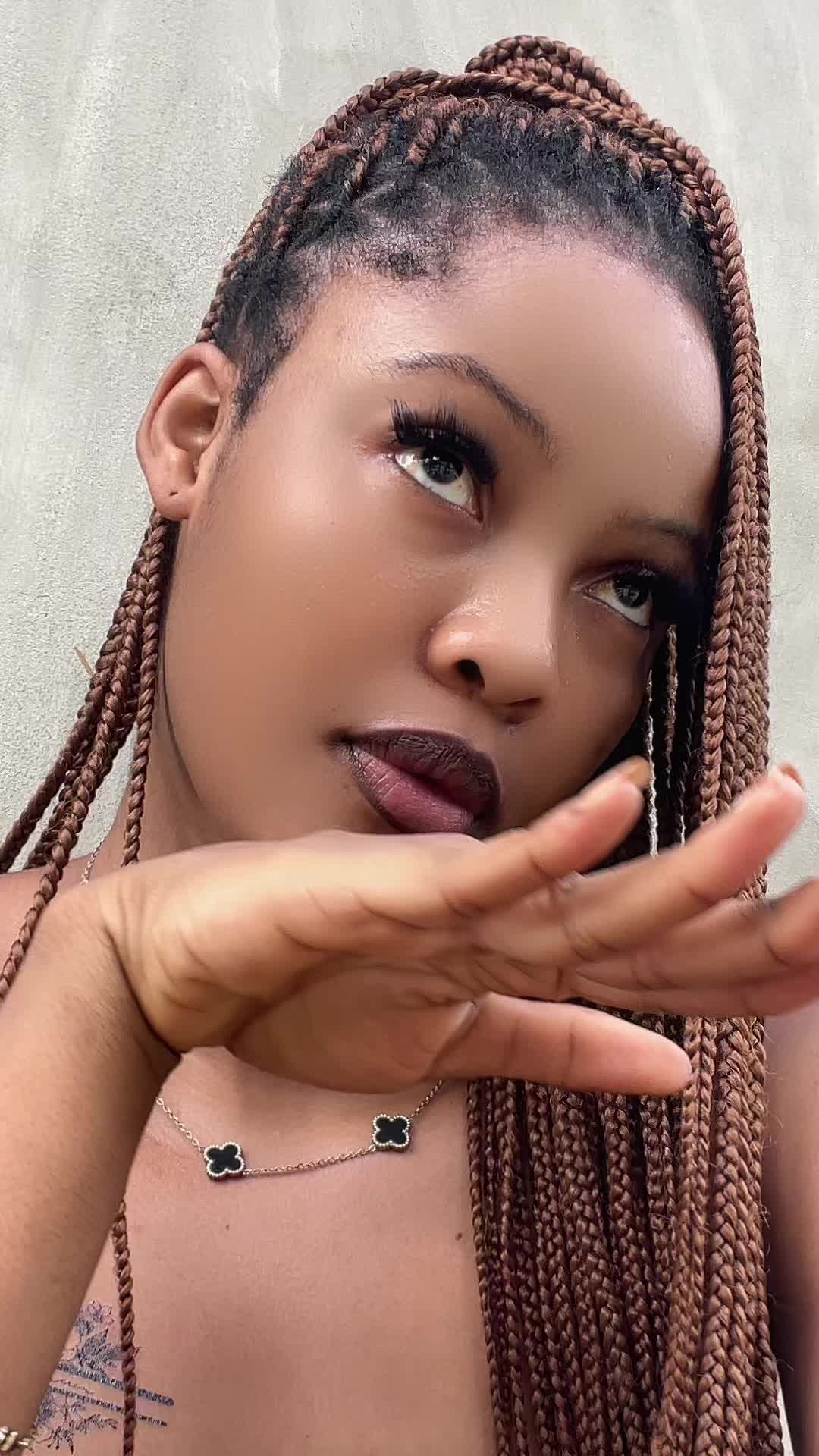 @🎀💞Bæry ❤️🔥🌸☘️