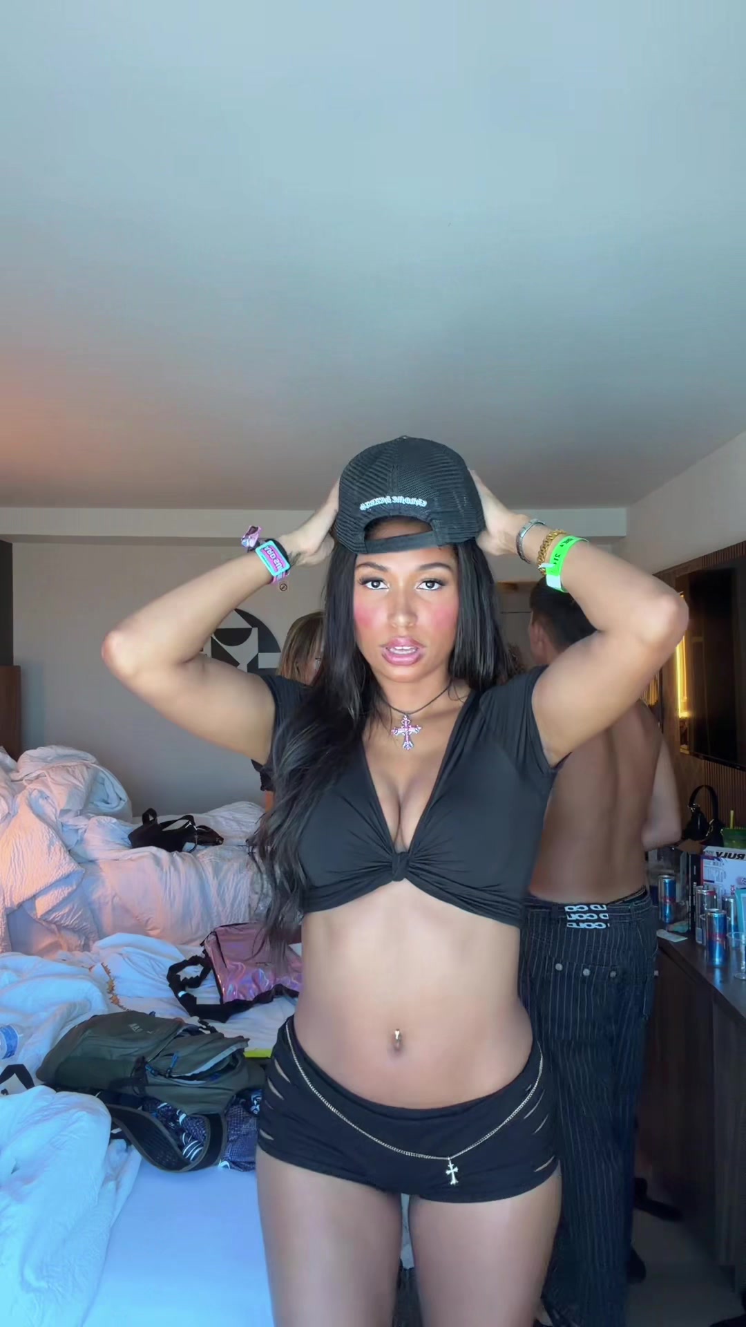 @kamika
