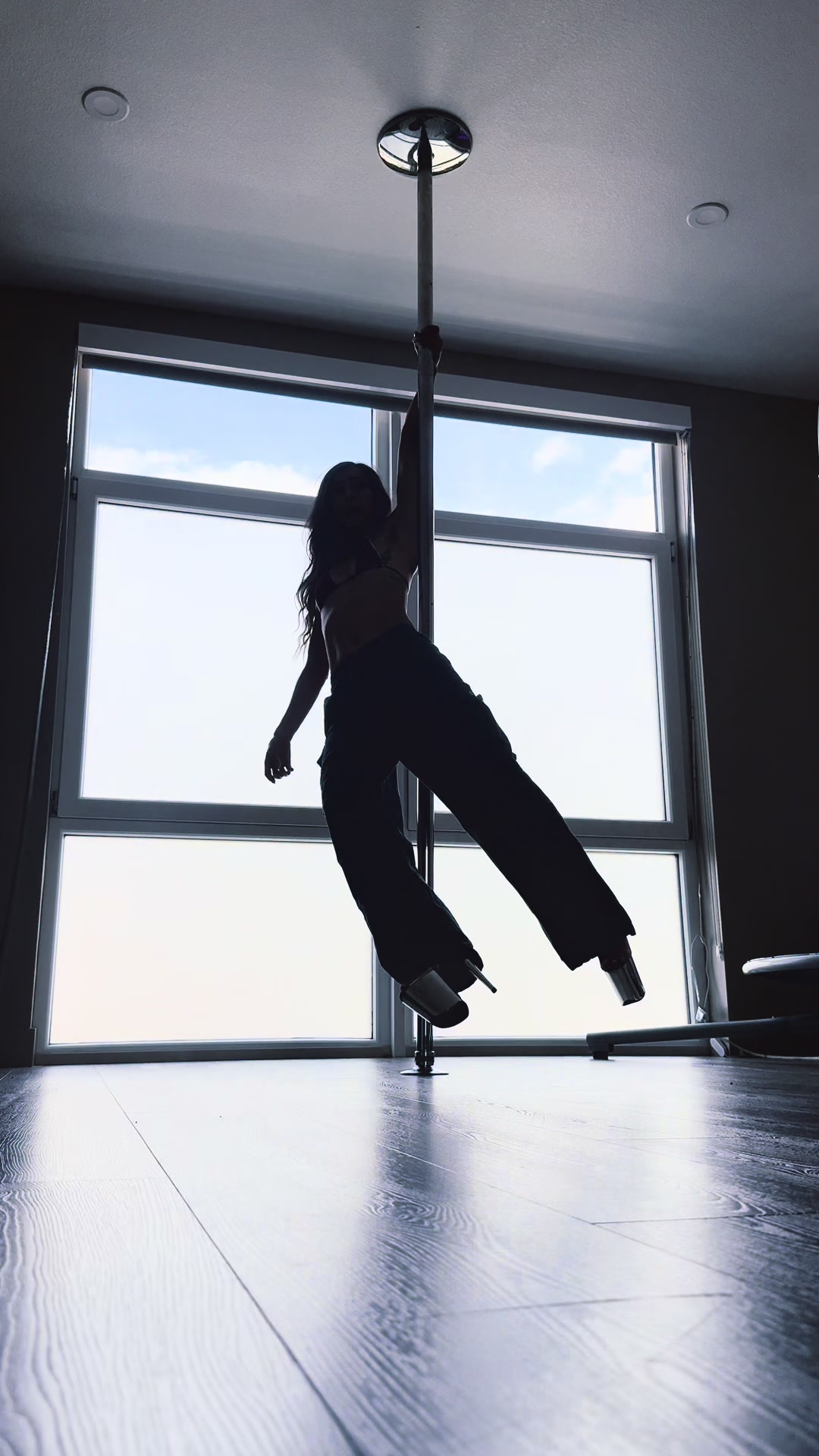 @shapesofv0id