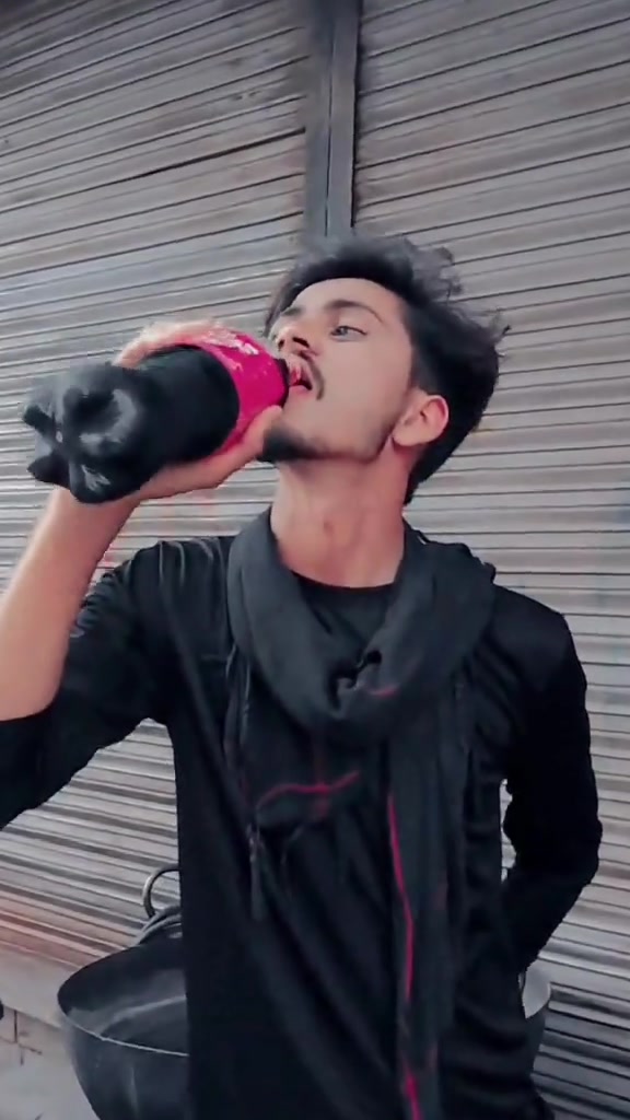 @Shah Saab🤟☝️