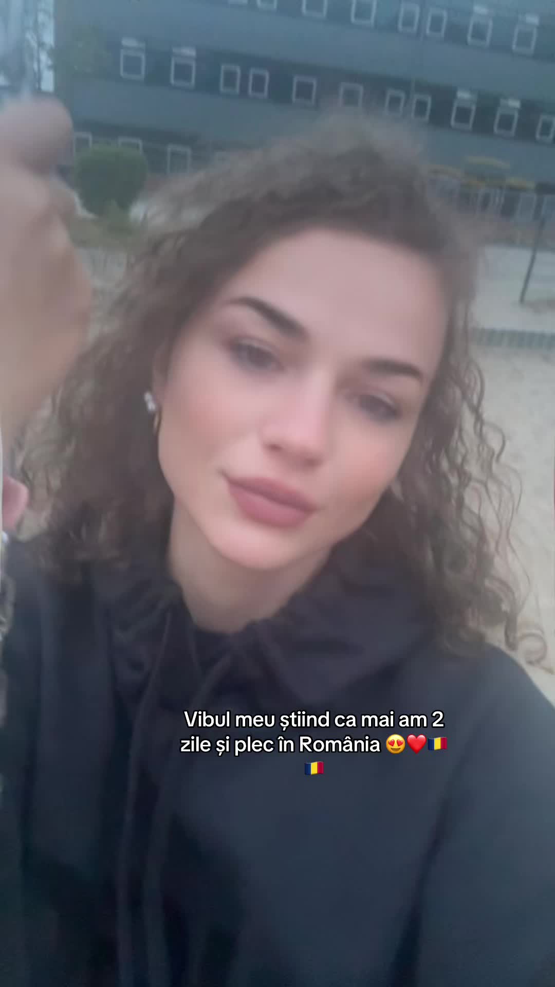 @Elena Popescu