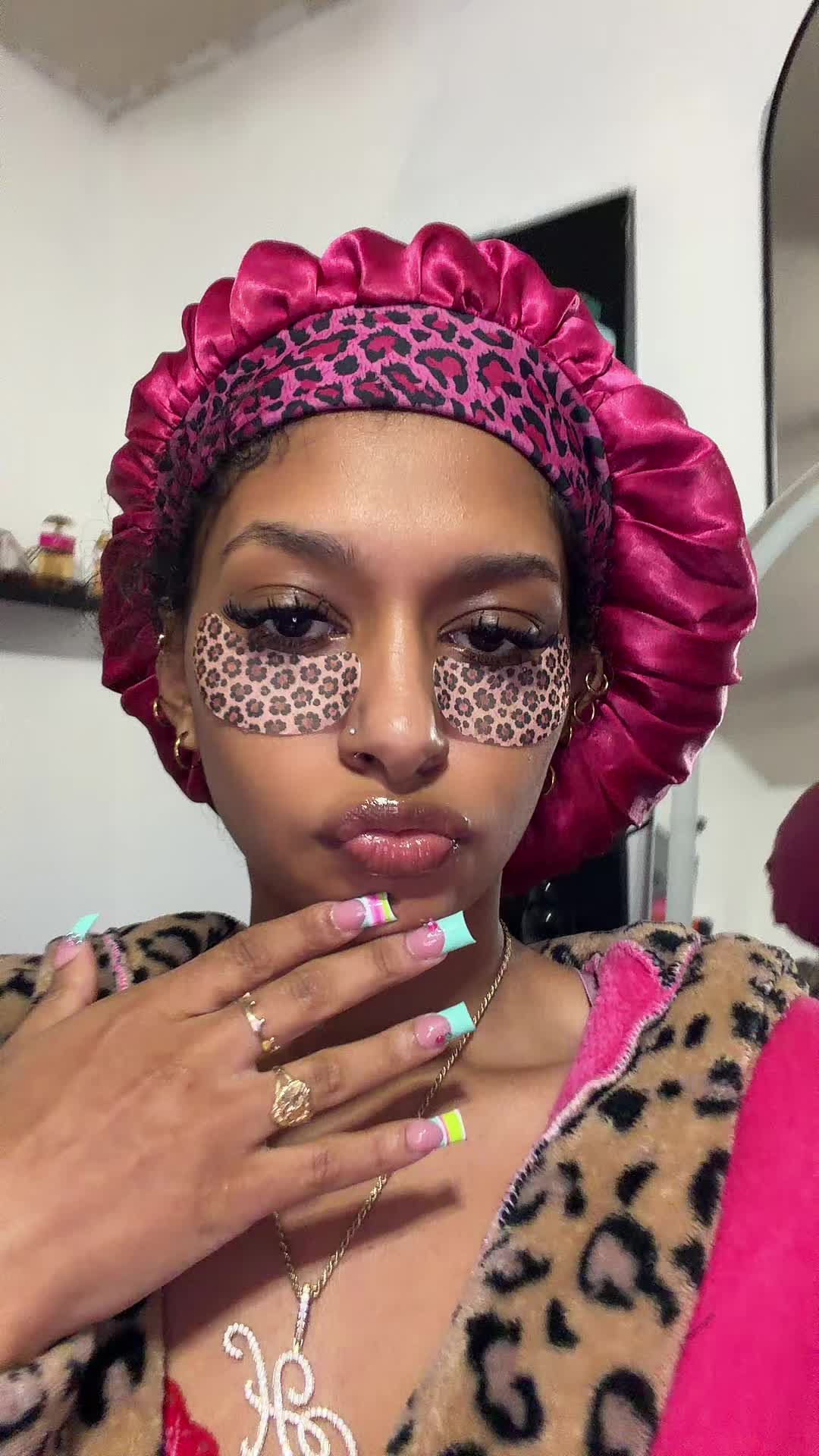 @MsTexas.