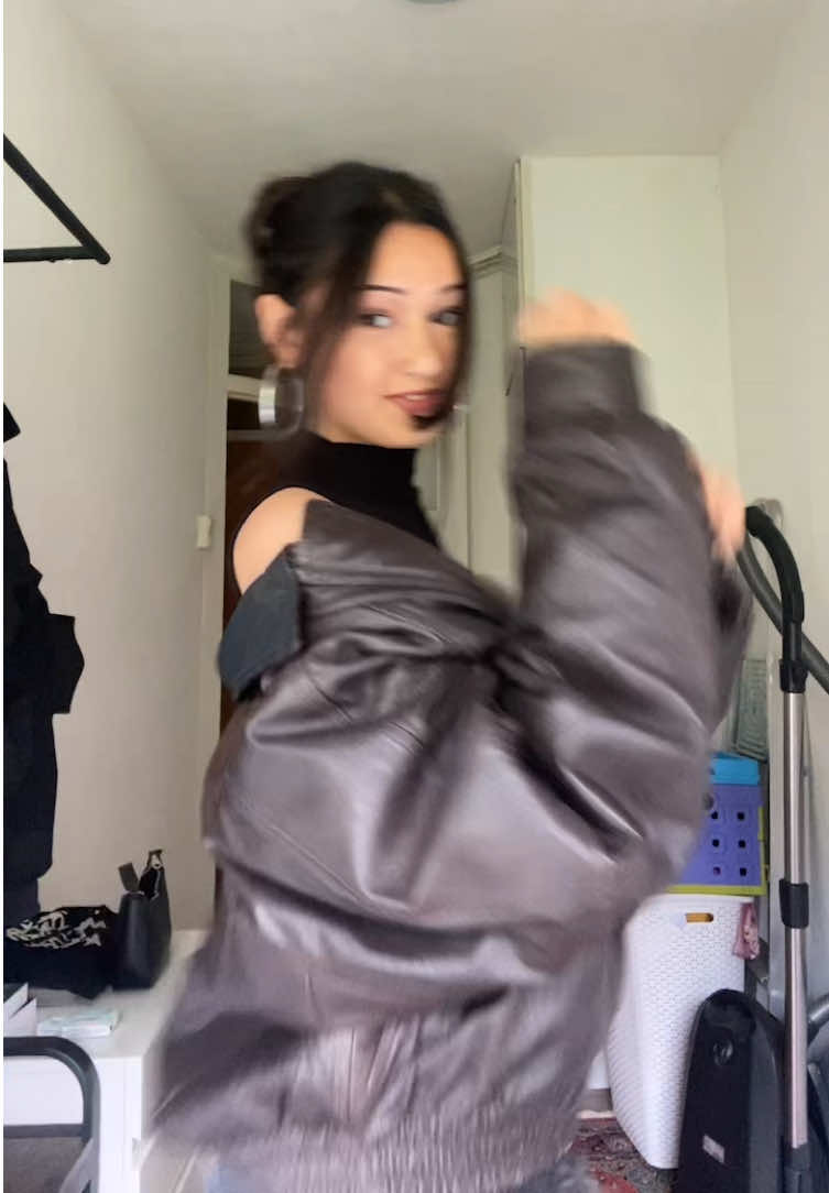 @&ldquo;TWA&rdquo;