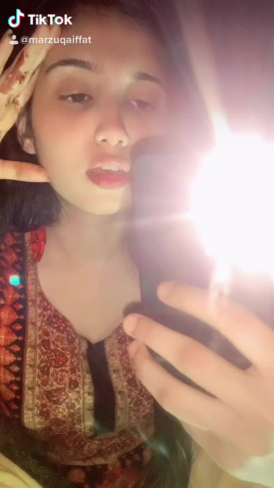 @♚Marzuqa Iffat♚