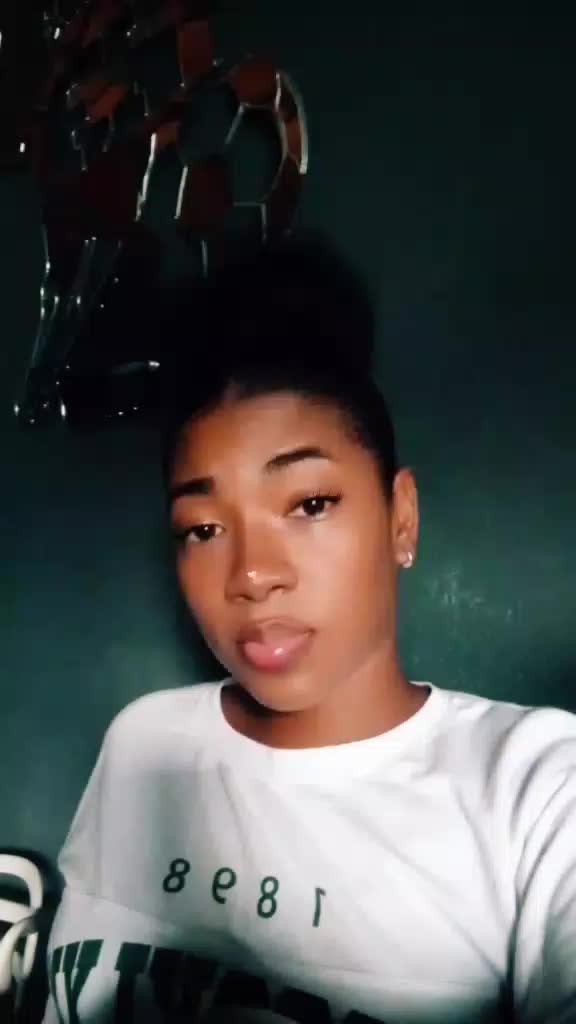 @Helen♉🦋