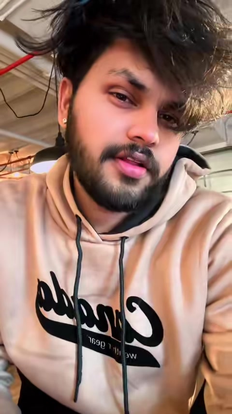 @кαятнιк 🇨🇦ѕєєиυ σffι¢ιαℓ 👑
