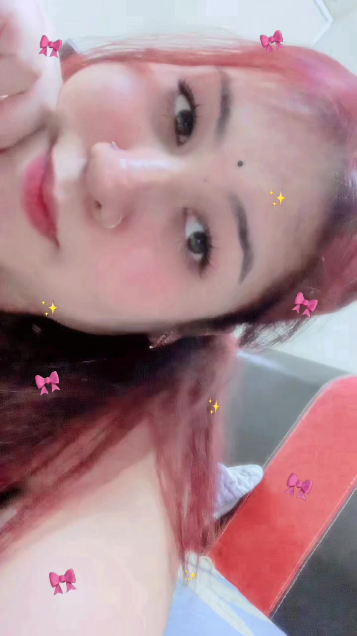 @🧿 𝓐𝓫𝓲𝔂𝓷𝓮𝔂𝓪 柯 晓 珍。♡🪬