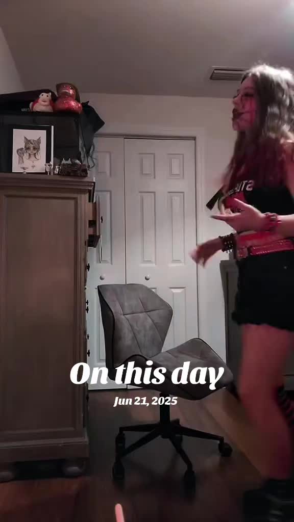 @Jaylee_exists