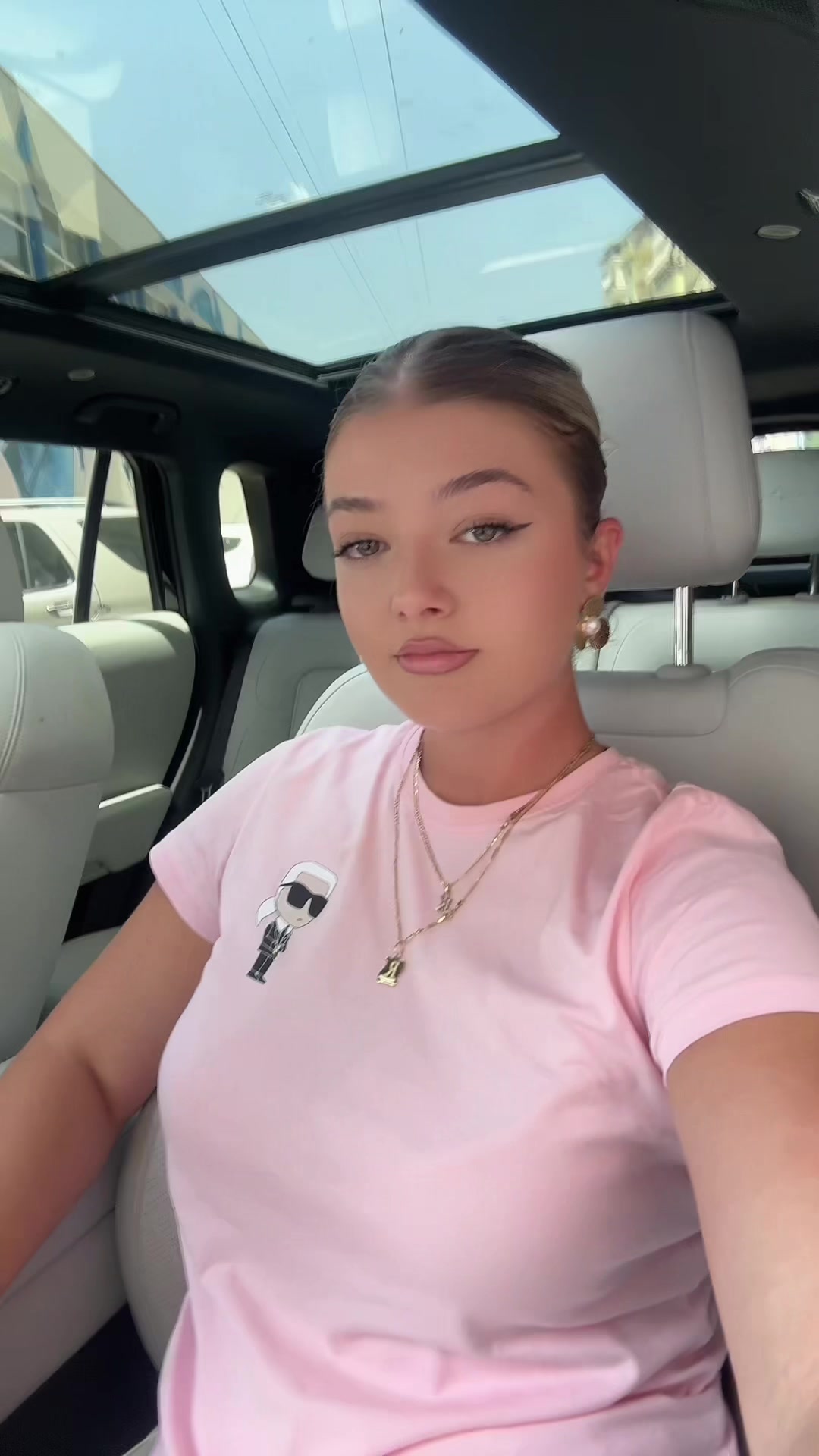 @Krisss✨