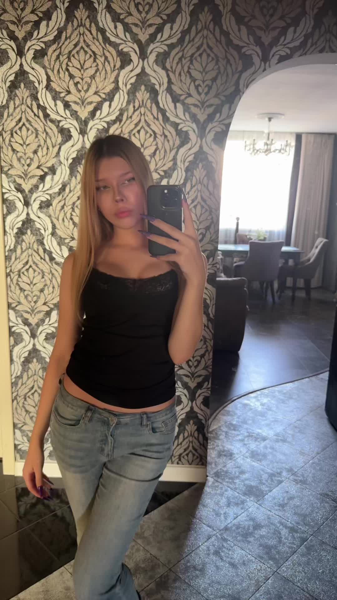 @Blonde on a hype