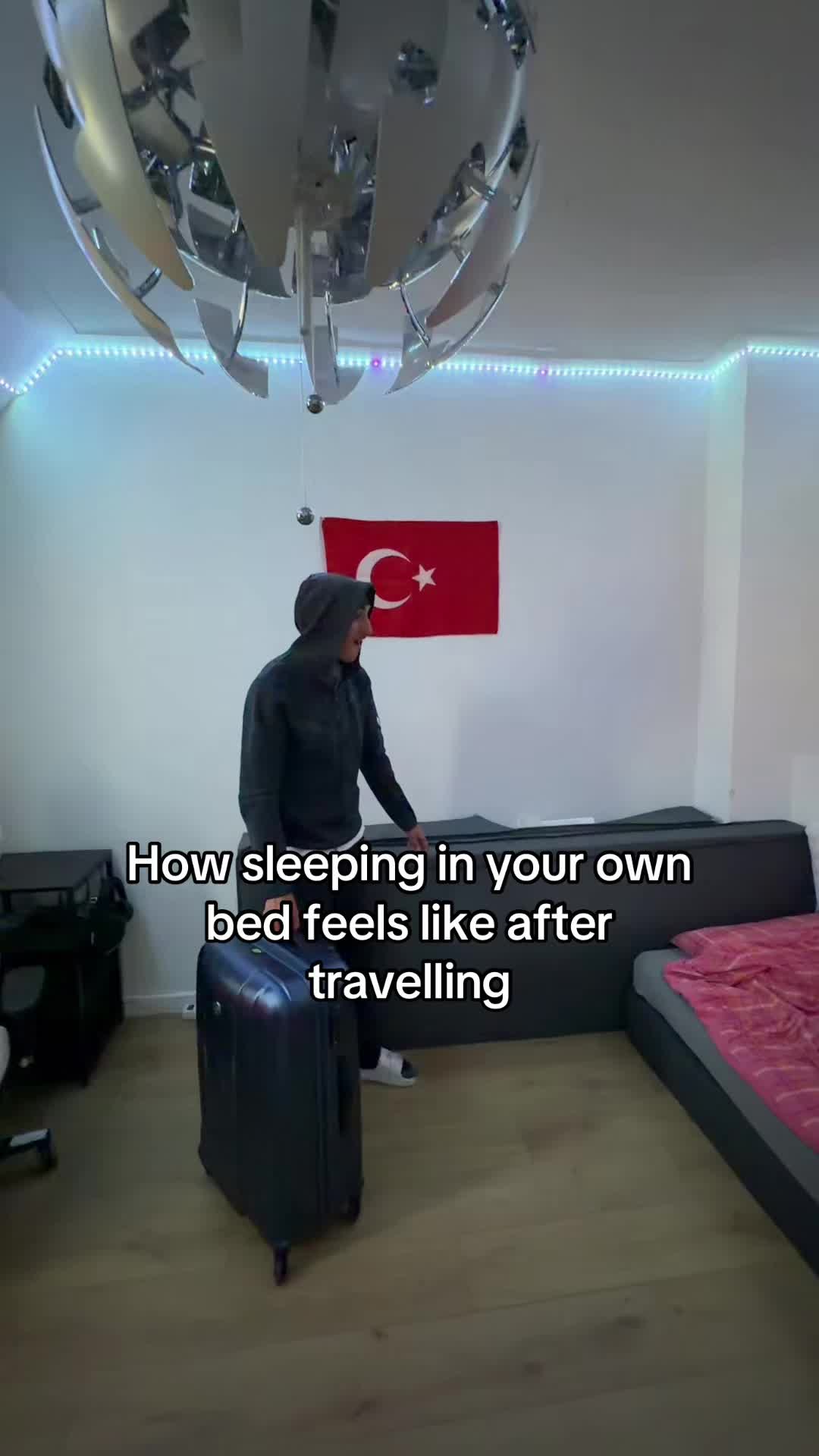 @𝓤𝔃𝔃𝓲シ