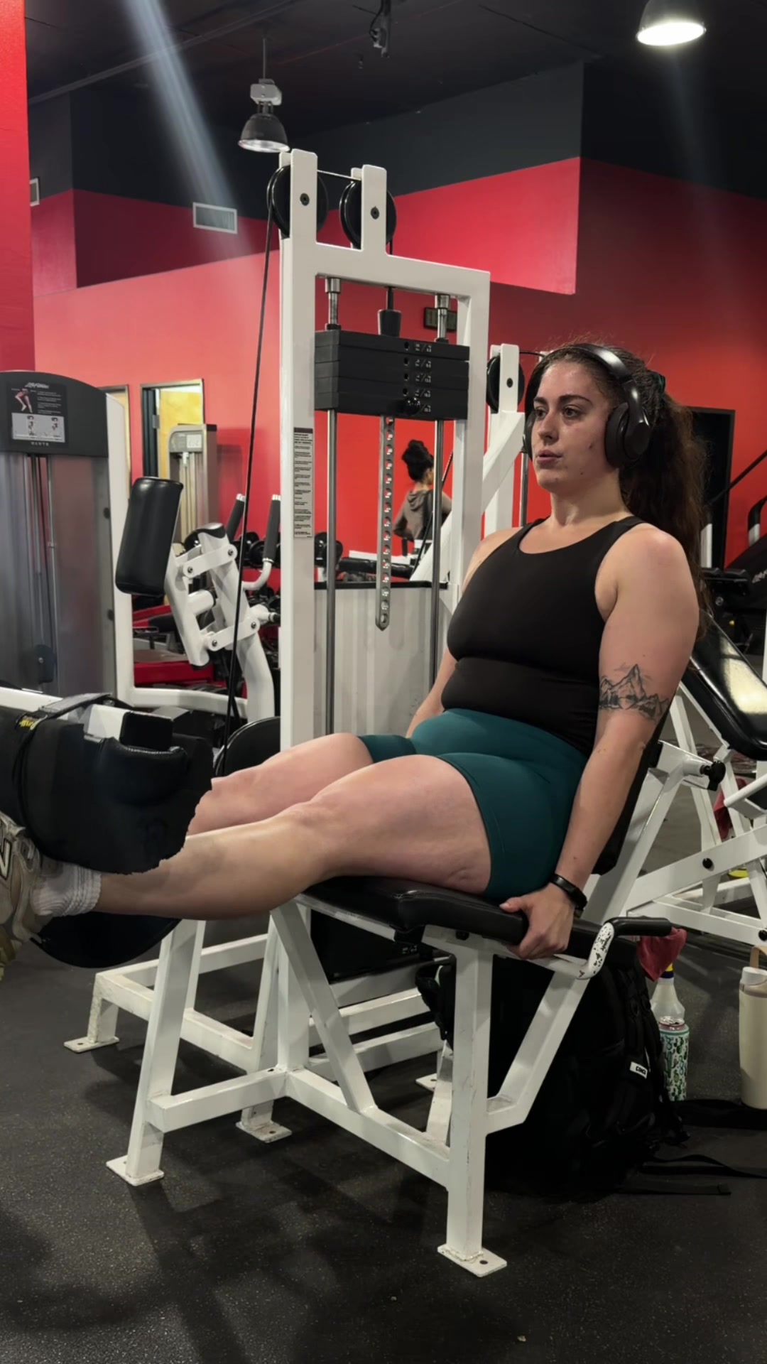 @Meganlifts.az