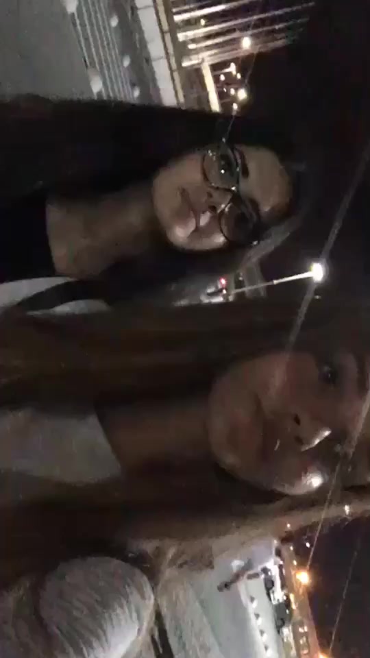 @Anna Zak