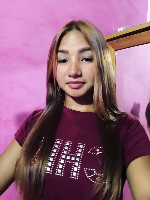 @Vällölïët🍒.