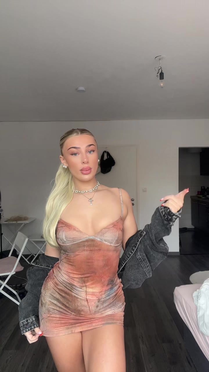 @tara.elli