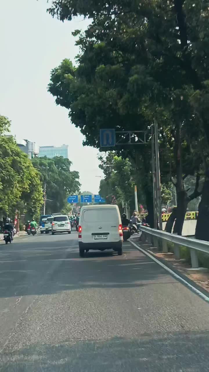 @Dari kontak anda