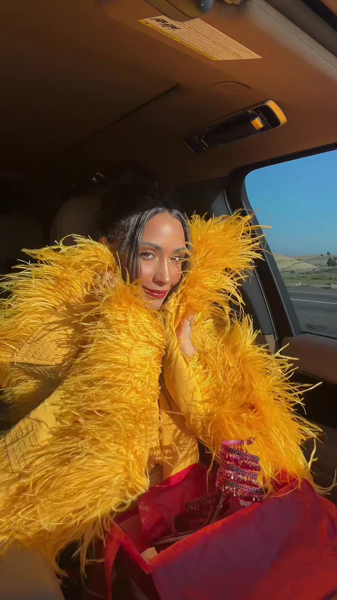 @nia