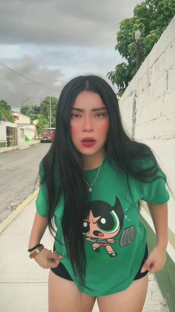@๐ข๐ojitos -verdes๐๐ข