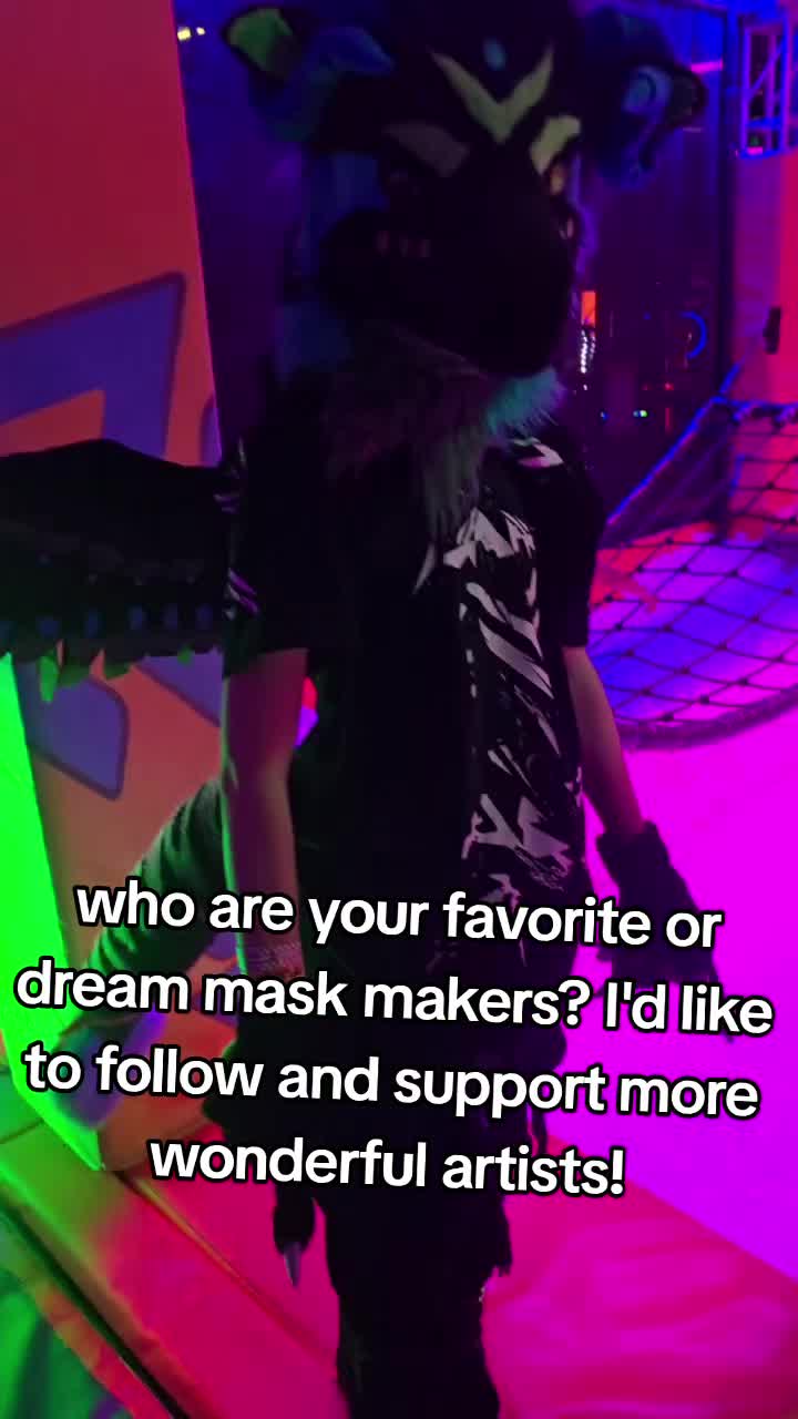 @MAX300