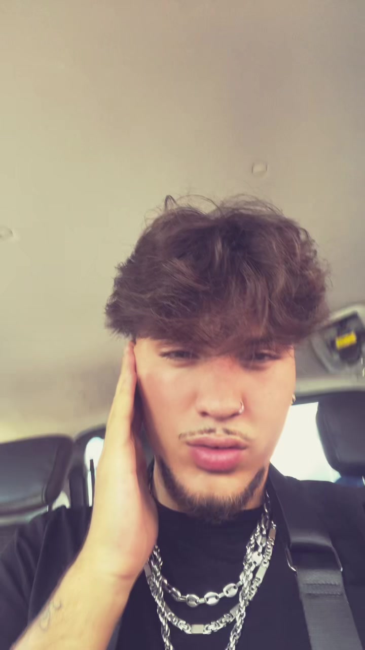 @🤴🏻🪬