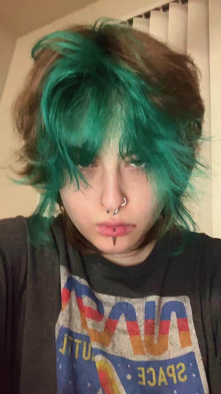 @Vomit