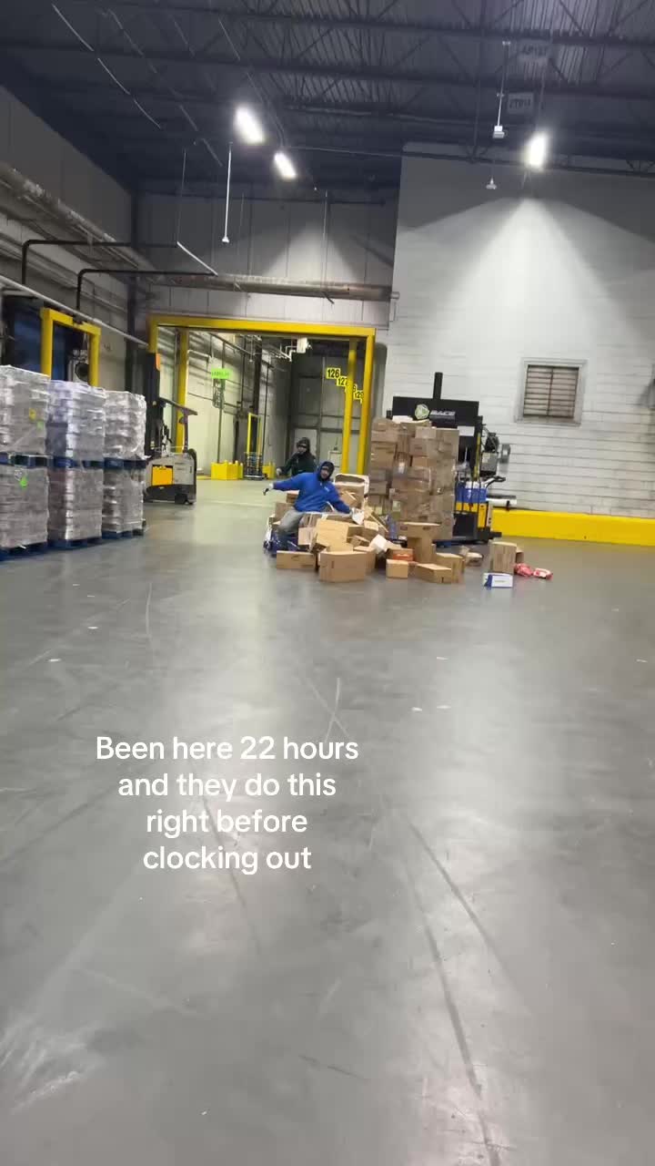 @FulltimeWareHouse