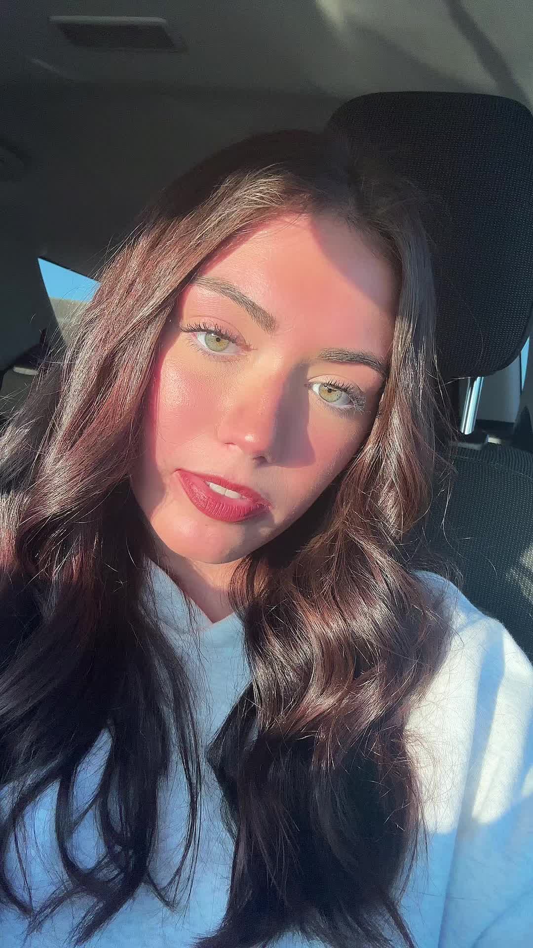 @lucyh252