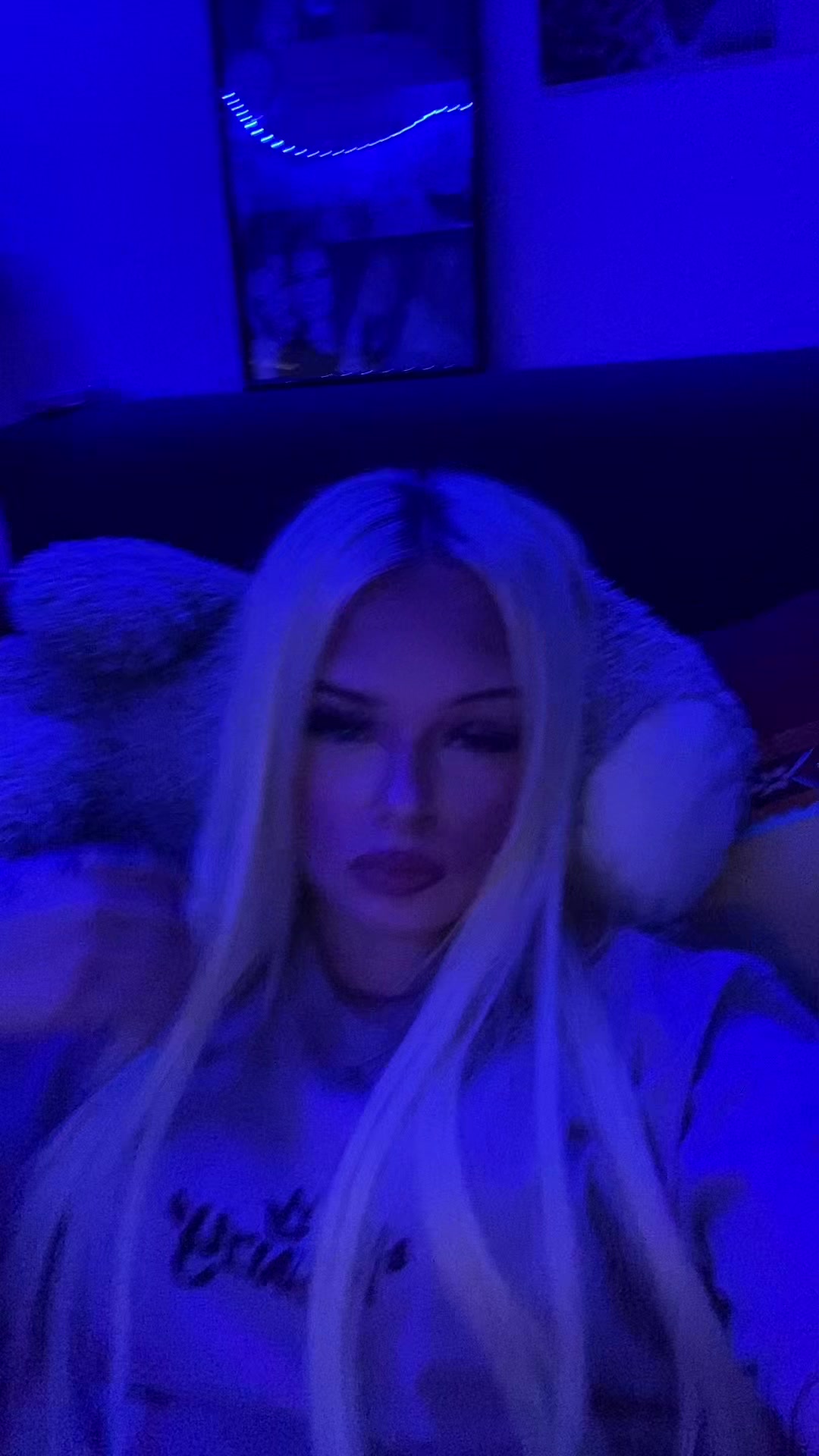 @itscelina_offical