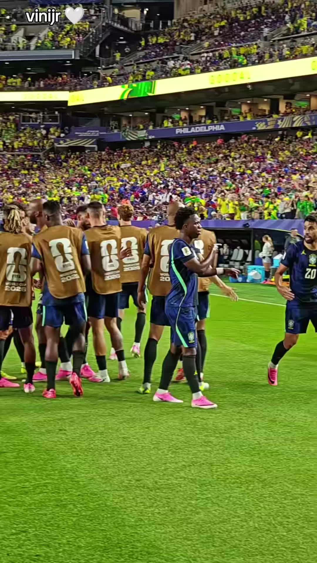 @💧 Fans rodrygo ✨