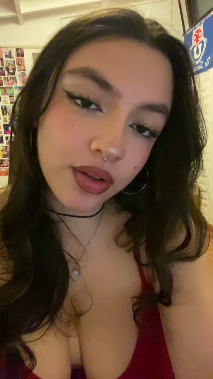 @Emiliaa