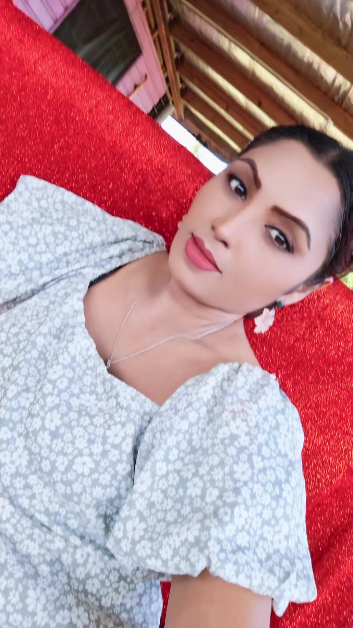 @Ayesha ASHRO 💖 💖 💖 💖