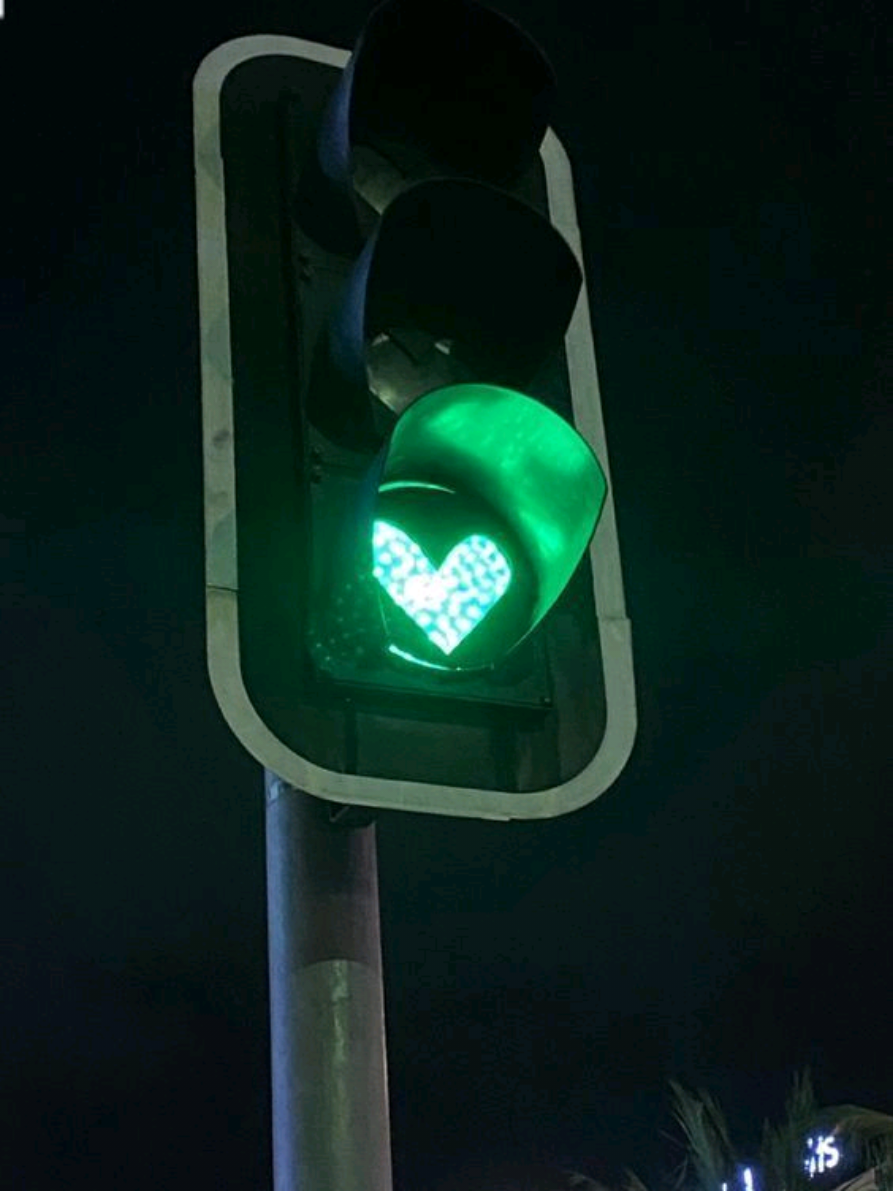 @OnlyVibez