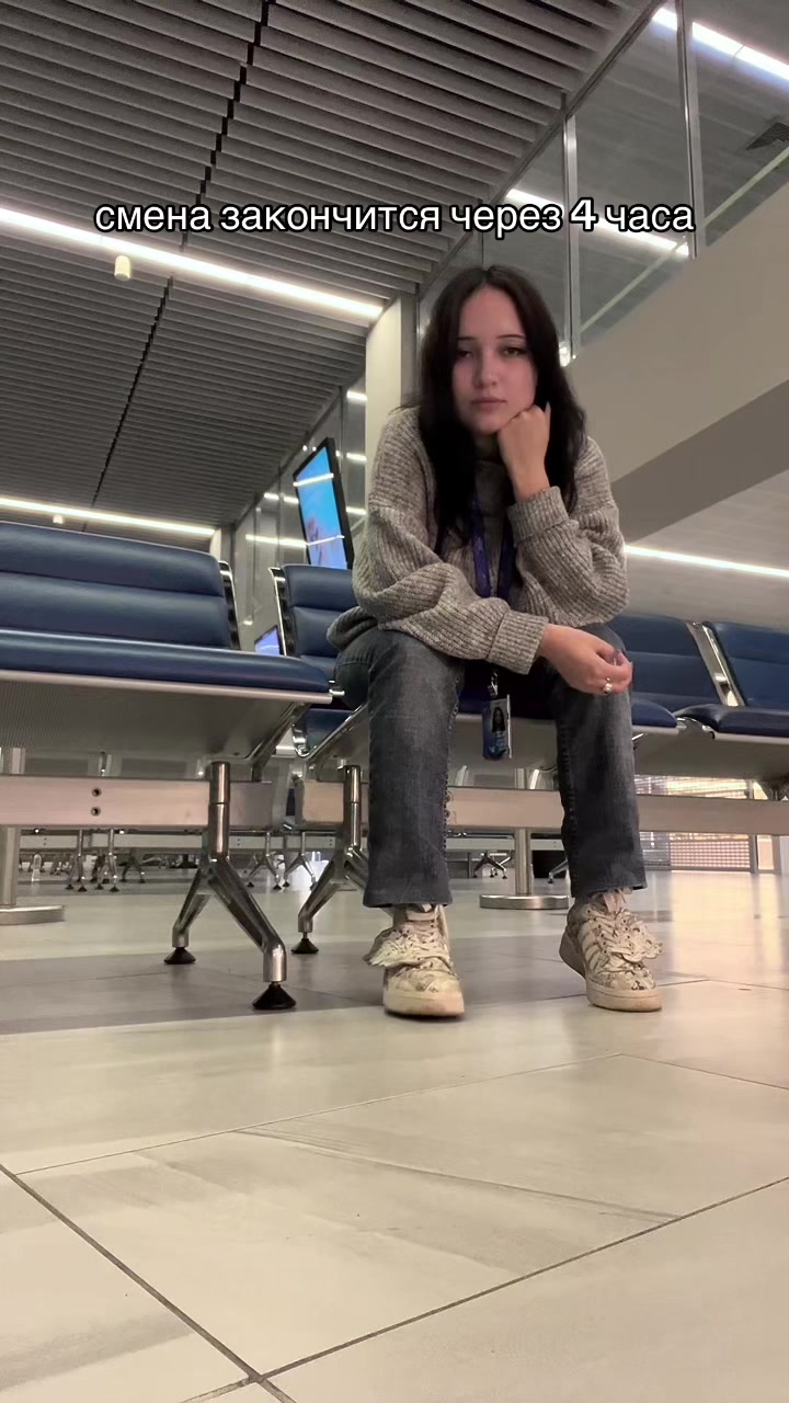 @^-^