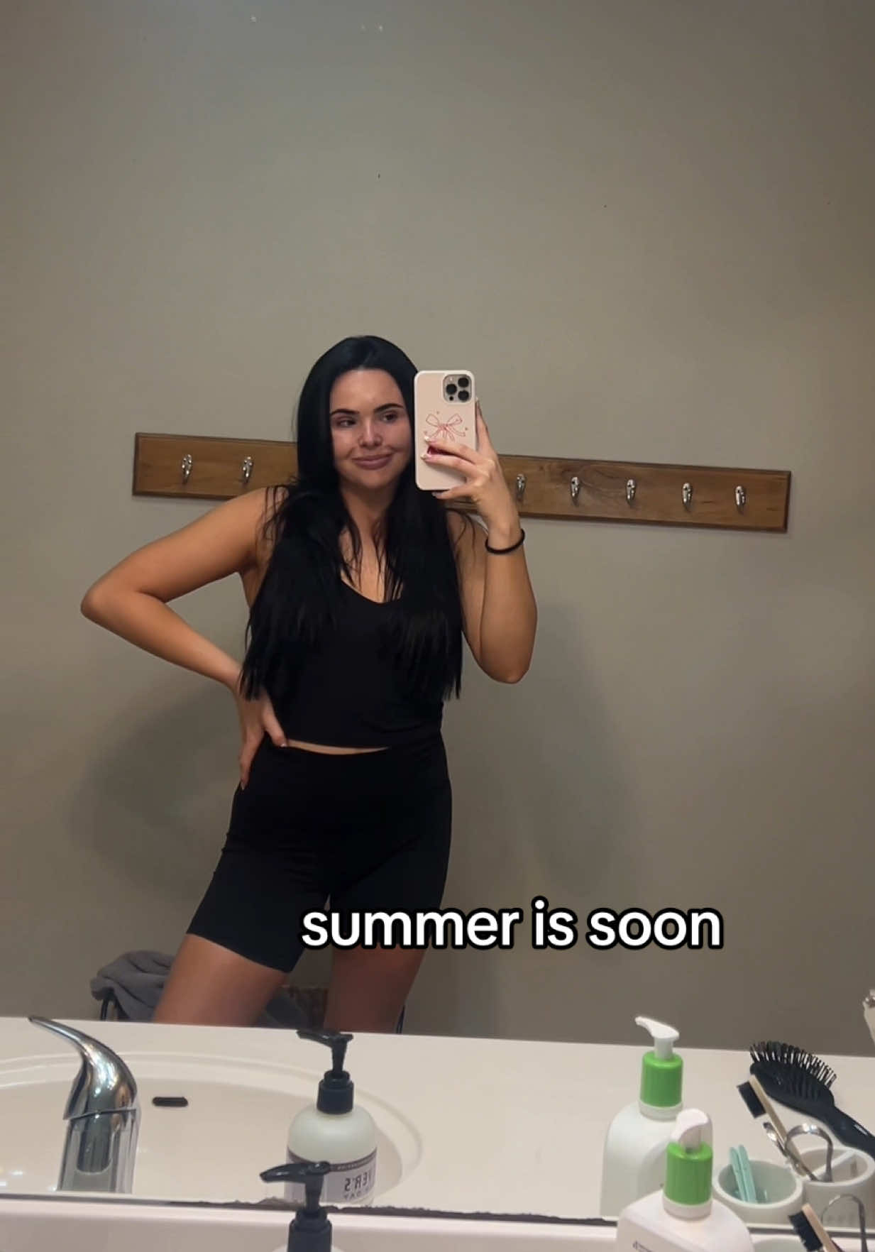 @hailey | health journey+tips