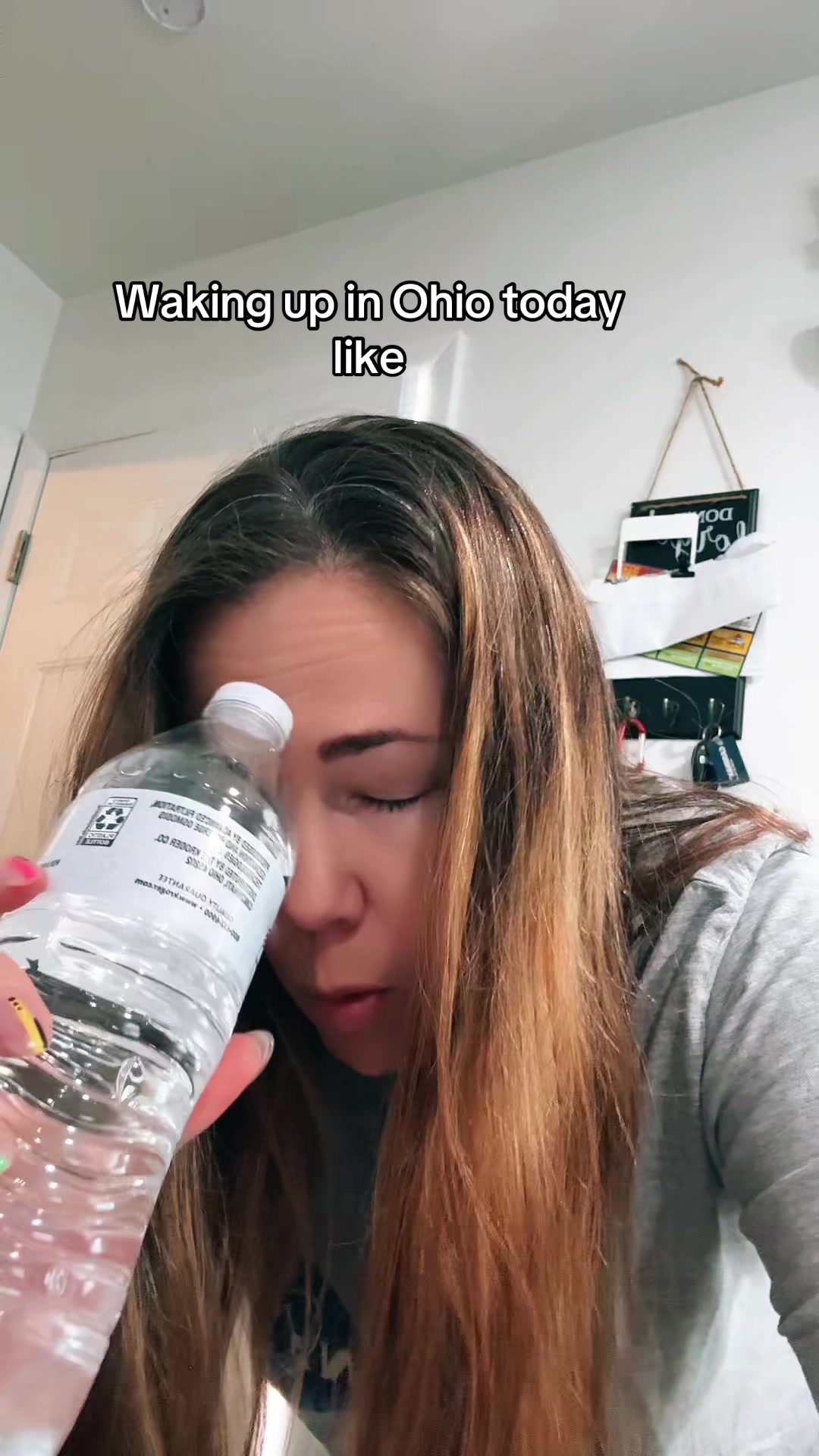 @T