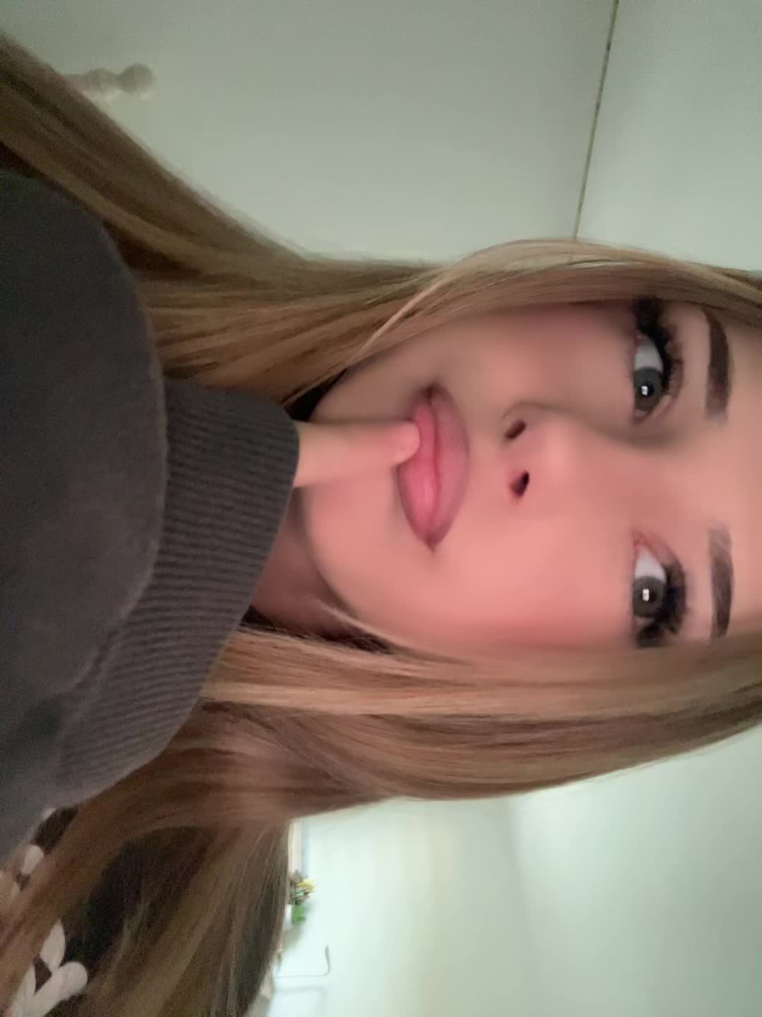 @L e n x a a